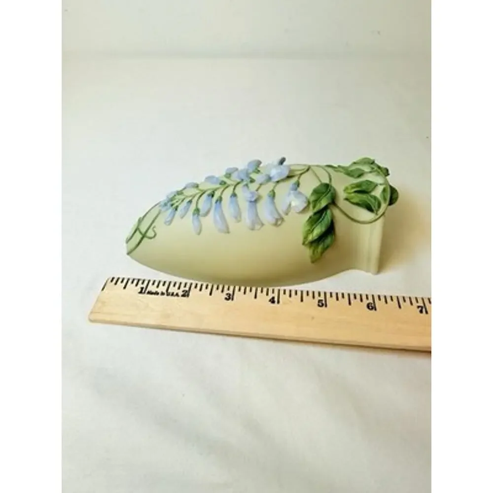 Ibis & Orchid Design Wisteria #118 Wall Mounted Glass Vase Matte Floral W/B/G